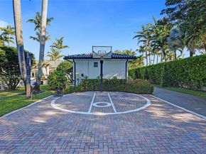 10400 SW 62nd St, Miami FL 33173