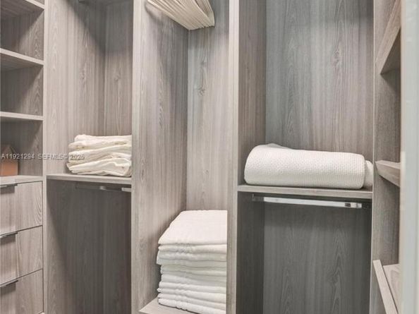 10400 SW 62nd St, Miami FL 33173