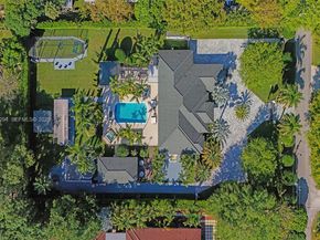 10400 SW 62nd St, Miami FL 33173