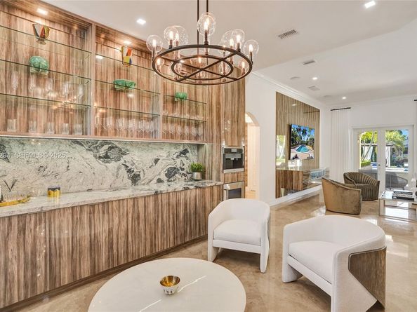 10400 SW 62nd St, Miami FL 33173