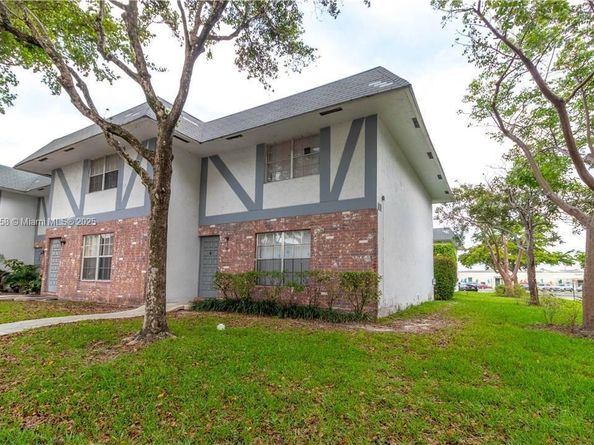7503 Kimberly Blvd 114, North Lauderdale FL 33068