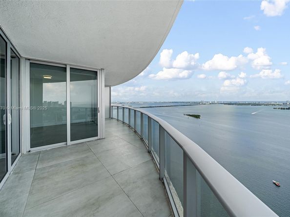488 NE 18th St 4612, Miami FL 33132