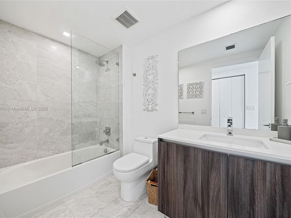 488 NE 18th St 4612, Miami FL 33132