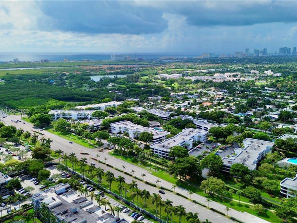 1400 Sheridan St 23J, Hollywood FL 33020
