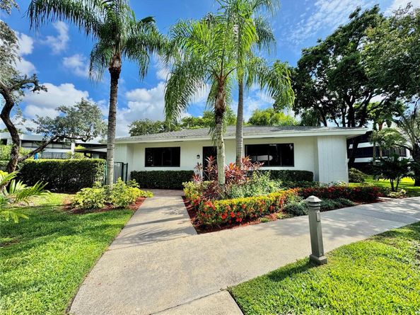 1400 Sheridan St 23J, Hollywood FL 33020