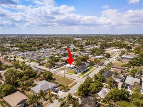 607 SW 3rd St, Delray Beach FL 33444