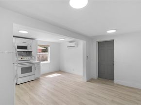 607 SW 3rd St, Delray Beach FL 33444