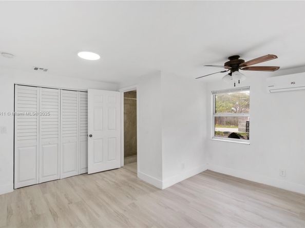 607 SW 3rd St, Delray Beach FL 33444