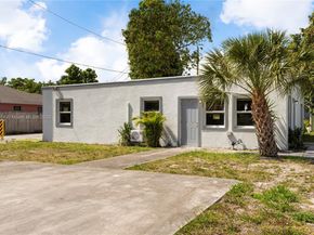 607 SW 3rd St, Delray Beach FL 33444
