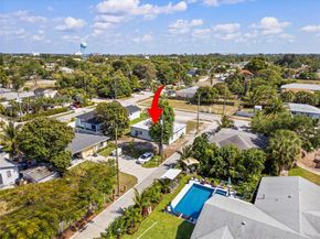 607 SW 3rd St, Delray Beach FL 33444