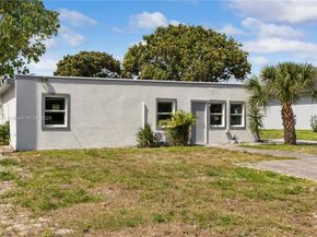 607 SW 3rd St, Delray Beach FL 33444