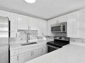 607 SW 3rd St, Delray Beach FL 33444