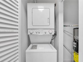 607 SW 3rd St, Delray Beach FL 33444