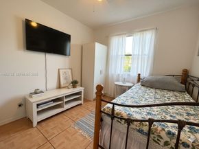 10616 NW 10th St 104, Pembroke Pines FL 33026