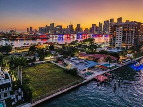 Undisclosed Address #A11921454, Miami FL 33139