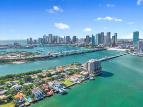 Undisclosed Address #A11921454, Miami FL 33139