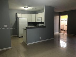 7215 SW 11th Ct, North Lauderdale FL 33068