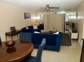 5860 NW 44th St 102, Lauderhill FL 33319