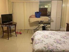 5860 NW 44th St 102, Lauderhill FL 33319