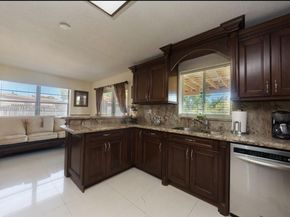 10260 SW 48th St, Miami FL 33165