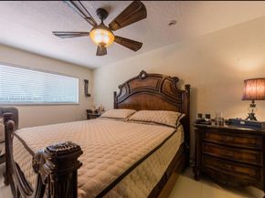 10260 SW 48th St, Miami FL 33165