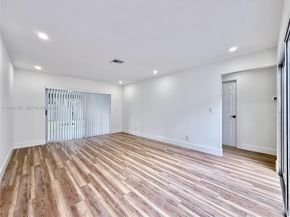 5028 NW 6th St, Delray Beach FL 33445