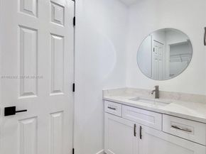 5028 NW 6th St, Delray Beach FL 33445