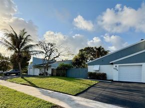 5028 NW 6th St, Delray Beach FL 33445
