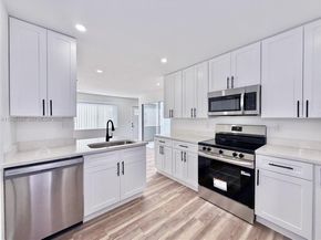 5028 NW 6th St, Delray Beach FL 33445