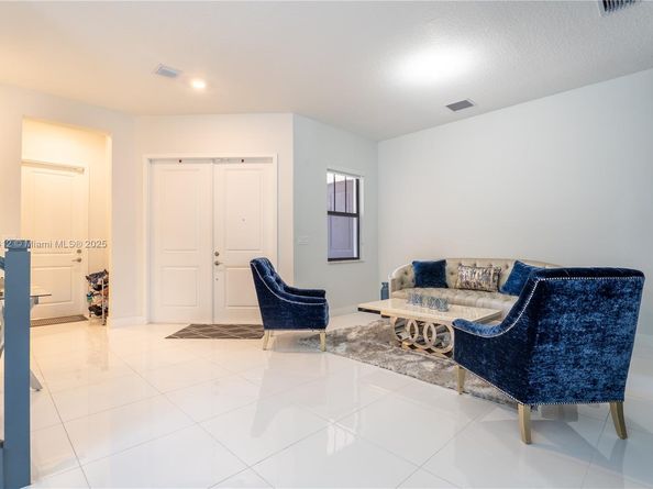 4366 SW 174th Ave, Miramar FL 33029