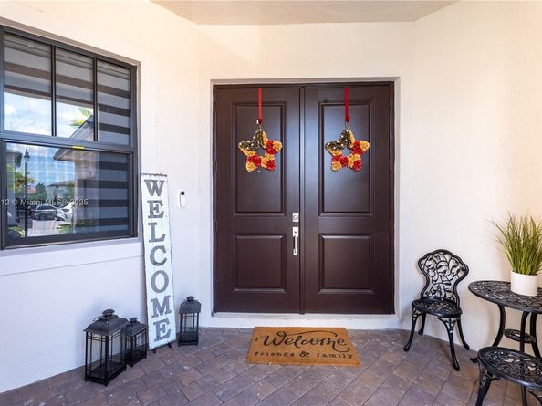 4366 SW 174th Ave, Miramar FL 33029