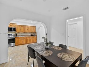 643 NE 130th St, North Miami FL 33161