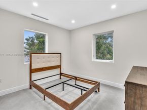 1636 SW 9th St, Miami FL 33135