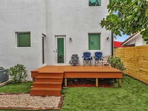 1636 SW 9th St, Miami FL 33135