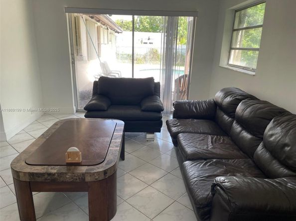 7435 SW 146th Ct, Miami FL 33183