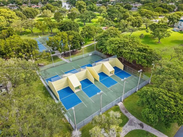 7435 SW 146th Ct, Miami FL 33183