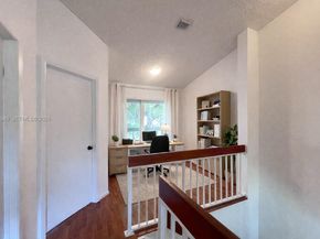 7852 NW 7th Ct, Plantation FL 33324