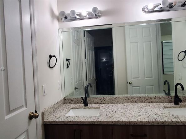 12965 SW 197th St, Miami FL 33177
