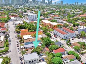 1800 SW 3rd St  unit B, Miami FL 33135