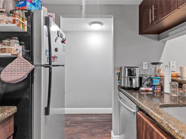 850 N Miami Ave W408, Miami FL 33136