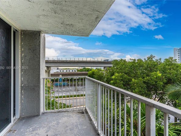 850 N Miami Ave W408, Miami FL 33136