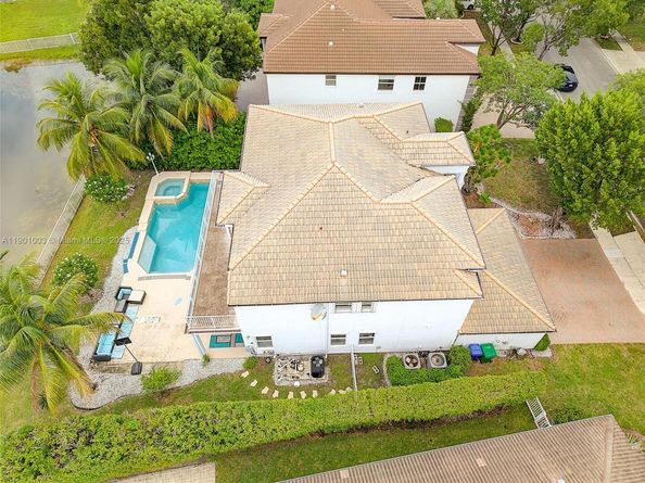 4971 SW 158th Ave, Miramar FL 33027