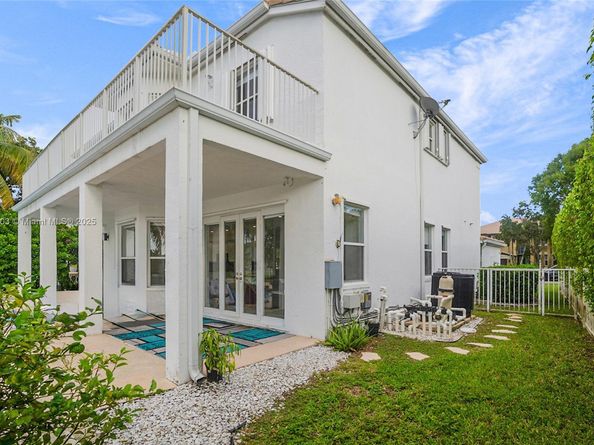 4971 SW 158th Ave, Miramar FL 33027