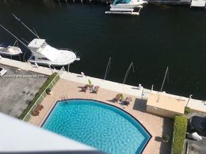 Undisclosed Address #A11766985, North Miami FL 33181