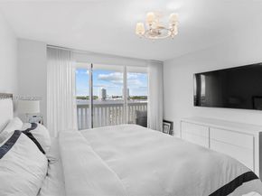 1000 W Island Blvd 812, Aventura FL 33160