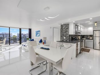 3031 N Ocean Blvd