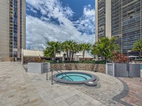 20379 W Country Club Dr 1433, Aventura FL 33180