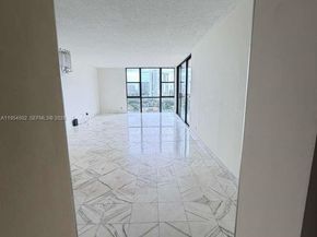 20379 W Country Club Dr 1433, Aventura FL 33180