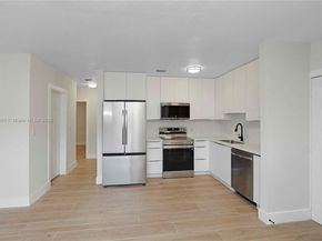 990 NE 159th St, North Miami Beach FL 33162
