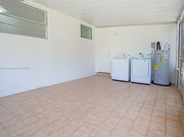 4647 NW 15th Ct, Miami FL 33142